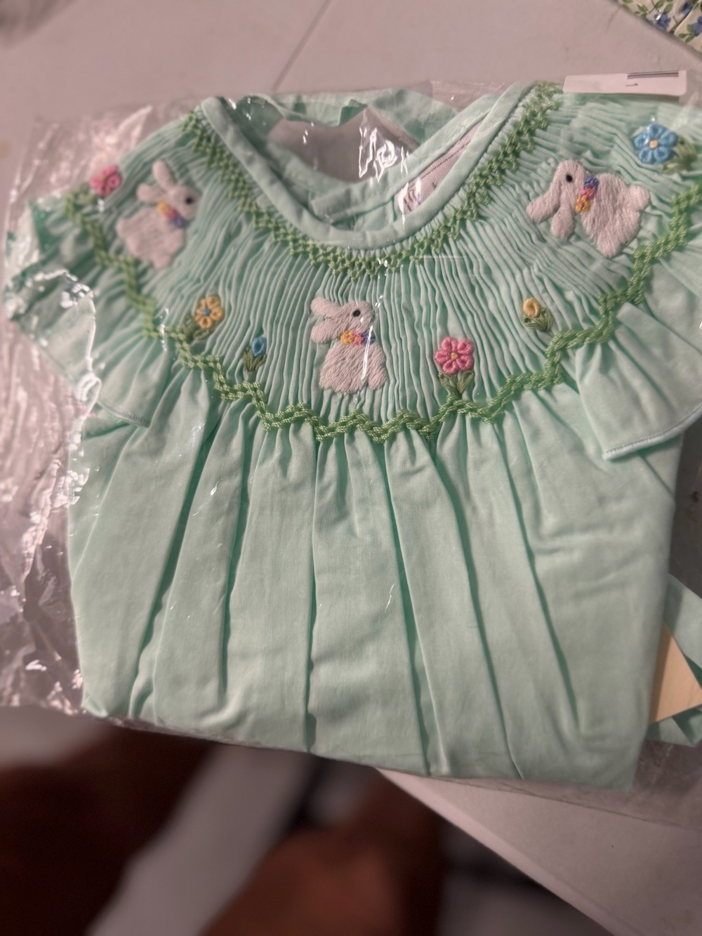 Smocked green girls bubble size 24 months new with tags